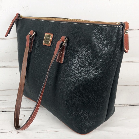 dooney and bourke zip top shopper